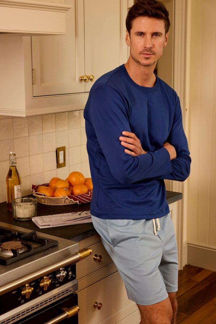 Men's Long Sleeve Bamboo Tee in Navy - Image 2